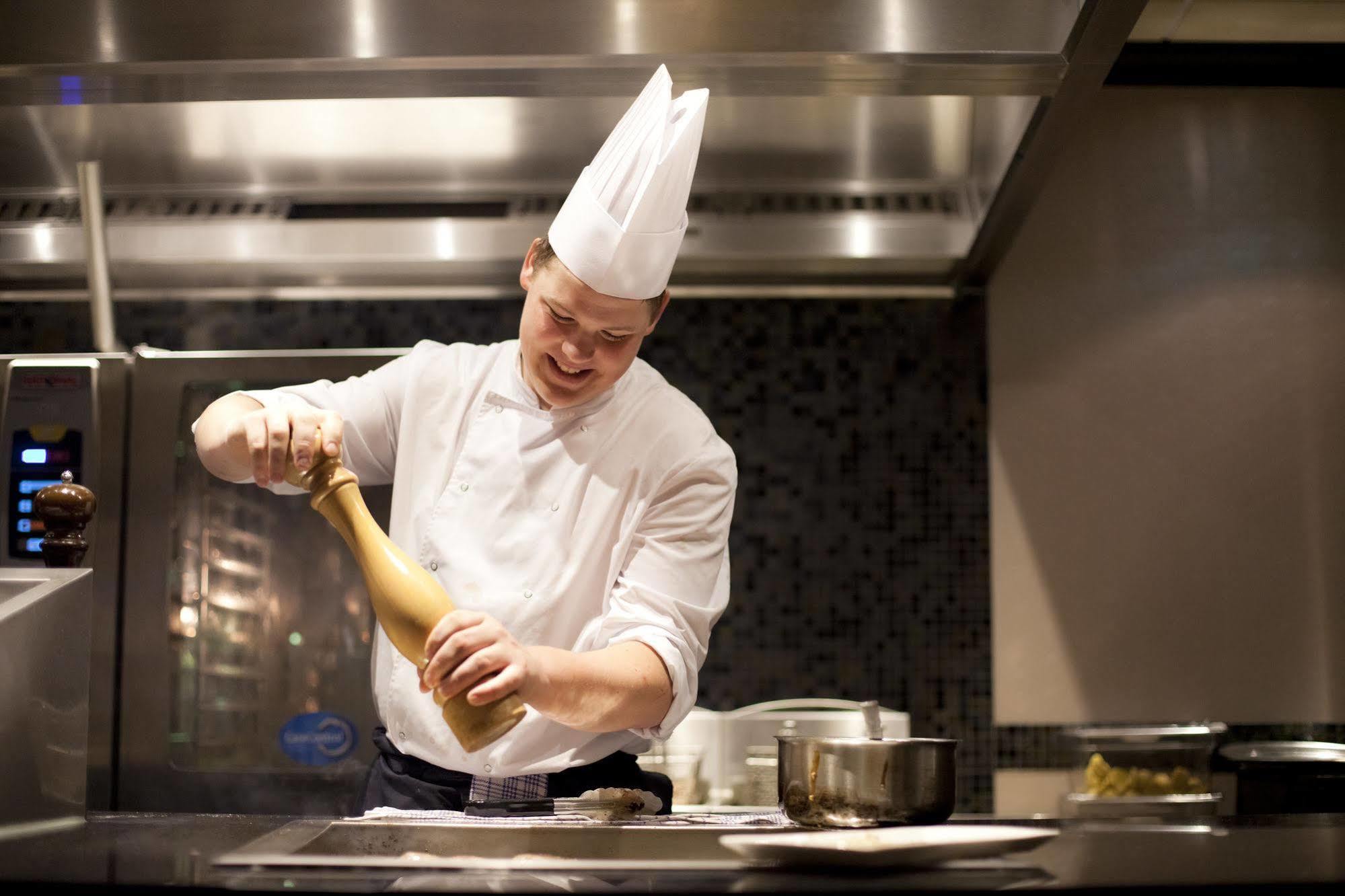Van Der Valk Hotel Assen Kültér fotó